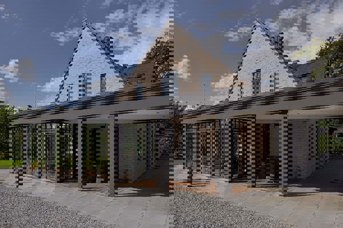 Haubrovilla 43