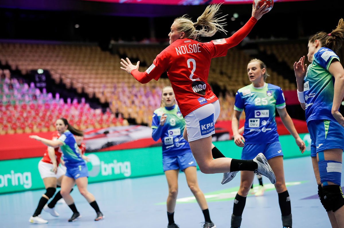 UH26377 Web UH26377 Web