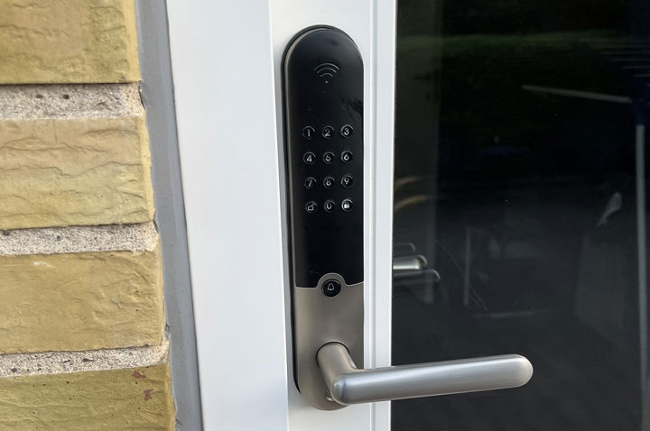 Yale Doorman L3S Miljø Bred